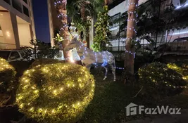 2 bedroom Condo for sale at The Peak Towers in Chon Buri, Thailand
