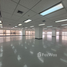 477 кв.м. Office for rent at Serm Mit Tower, Khlong Toei Nuea