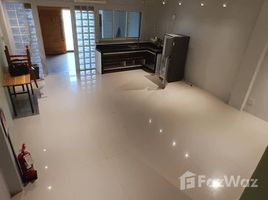 พื้นที่ค้าปลีก 2 ห้องนอน ให้เช่า ในโครงการ สกล ทาวน์โฮม, เทศบาลนครสกลนคร, เมืองสกลนคร, สกลนคร, ไทย