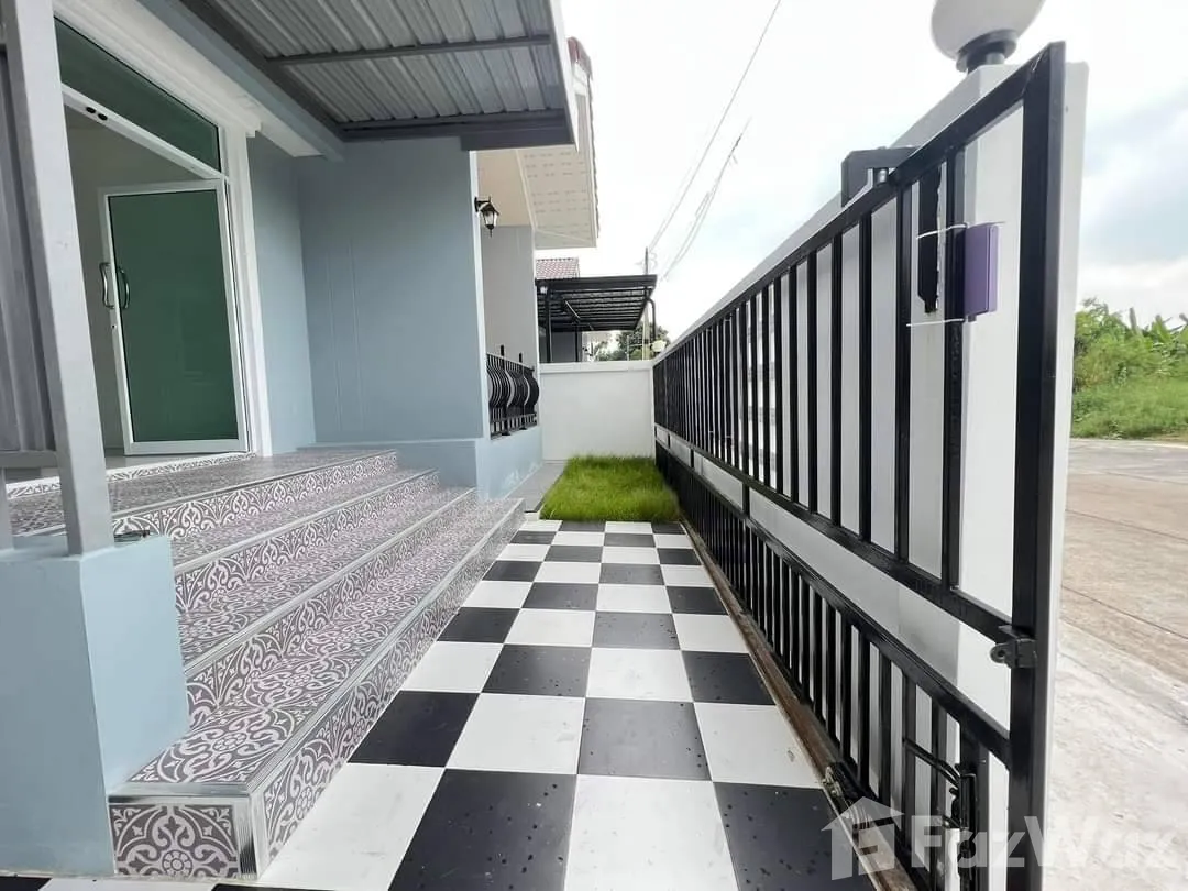 For rent 2 Beds house in Ban Bueng, Chonburi