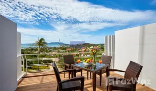 2 Bedrooms Condo for sale in Bo Phut, Koh Samui The Bay Condominium