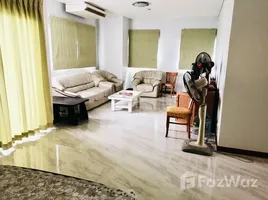 2 Schlafzimmer Wohnung zu vermieten im Palmspring Condominium, Bang Kadi, Mueang Pathum Thani, Pathum Thani