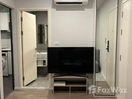 1 спален Квартира в аренду в Blue Sukhumvit 89, Bang Chak