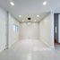 3 chambre Maison de ville à vendre à Baan Chanakan Baan Klang Muang., Wichit