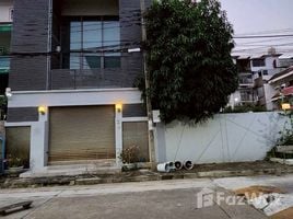 在FazWaz.cn出售的4 卧室 屋, Chong Nonsi, 然那华, 曼谷, 泰国