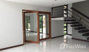 4 Bedrooms Villa for sale in Bang Kapi, Bangkok 