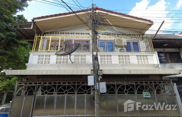 Prachaniwet 3 in Bang Talat, Nonthaburi