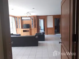 อพาร์ทเม้นท์ 2 ห้องนอน ให้เช่า ในโครงการ Prapasuk Apartment, คลองเตยเหนือ