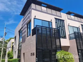 ทาวน์เฮ้าส์ 3 ห้องนอน ให้เช่า ในโครงการ รีเพลย์ เรสซิเดนซ์ แอนด์ พูลวิลล่า, บ่อผุด, เกาะสมุย, สุราษฎร์ธานี, ไทย