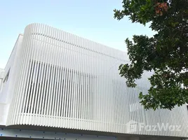 在Bangkok Hospital, 曼甲必出售的4 卧室 别墅, Khlong Tan Nuea