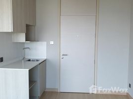 Студия Кондо в аренду в Lumpini Park Phahon 32, Chantharakasem, Чатучак