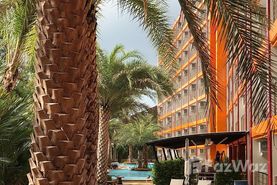 Mai Khao Beach Condotel Real Estate Project in 迈考, 普吉