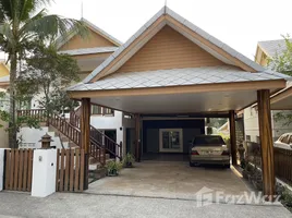 วิลล่า 6 ห้องนอน ให้เช่า ในโครงการ อมร วิลเลจ, เมืองพัทยา