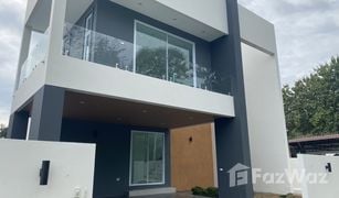 4 Bedrooms House for sale in Don Kaeo, Chiang Mai 