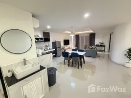 คอนโด 2 ห้องนอน ให้เช่า ในโครงการ เอสอาร์ คอนโด คอมเพล็กซ์, หนองป่าครั่ง