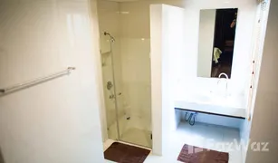 Studio Apartment for sale in Si Lom, Bangkok Baan Silom Soi 3