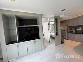 2 Habitación Departamento en alquiler en Ruamjai Heights, Khlong Toei Nuea