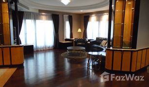 3 Bedrooms Apartment for sale in Lumphini, Bangkok Tonson Court (Leasehold)