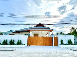 3 Schlafzimmer Villa zu vermieten im Baan Maneekram-Jomthong Thani, Wichit