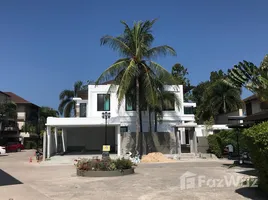 5 Schlafzimmer Villa zu verkaufen im The Lake House, Si Sunthon