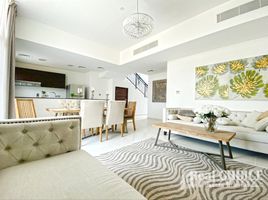 3 침실 Casablanca Boutique Villas에서 판매하는 빌라, 향나무, DAMAC Hills 2 (Akoya), 두바이