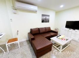 2 спален Кондо в аренду в Witthayu Complex, Makkasan, Ратчатхещи