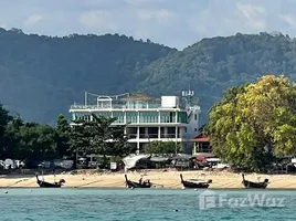 4 Bedroom Penthouse for rent at Tabuan Penthouse, Rawai, Phuket Town