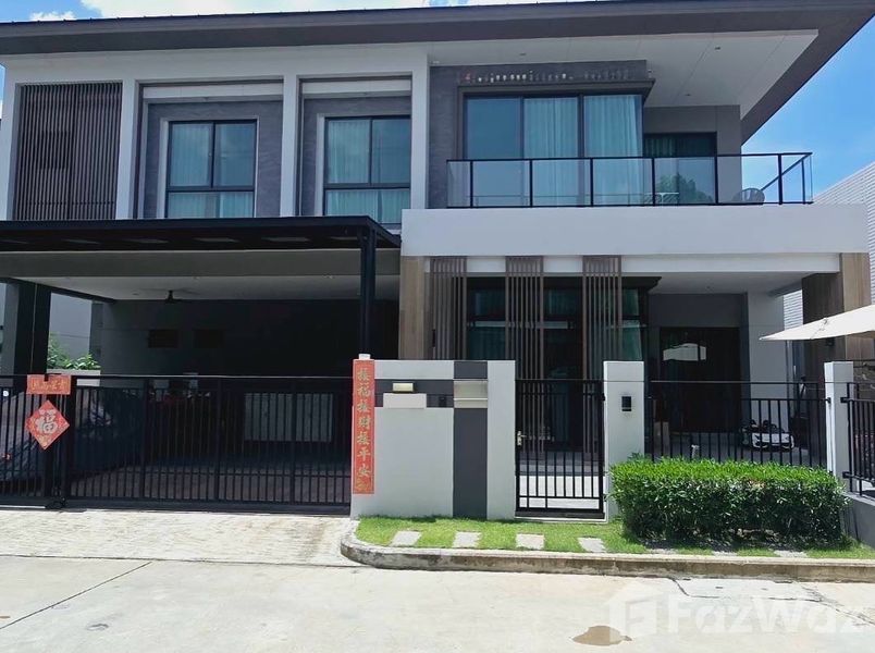 Houses with Basketball Court for Sale in Thailand