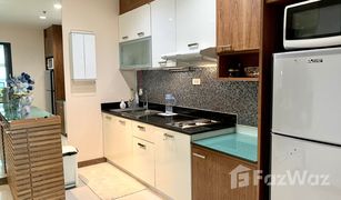 2 Schlafzimmern Wohnung zu verkaufen in Khlong Toei Nuea, Bangkok Sukhumvit Living Town