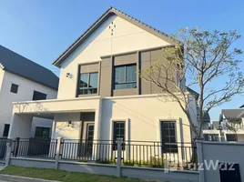 ขายวิลล่า 4 ห้องนอน ในโครงการ เซนโทร บางนา, บางแก้ว, บางพลี, สมุทรปราการ