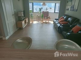 2 Schlafzimmer Appartement zu vermieten im Baan Suanpetch, Khlong Tan Nuea