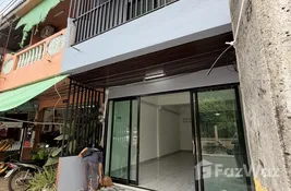 2 bedroom ทาวน์เฮ้าส์ for sale at in ชลบุรี, ไทย