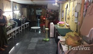 2 Bedrooms Townhouse for sale in Lak Song, Bangkok Baan Suksan 6