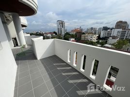 3 спален Квартира в аренду в Royal Kensington Mansion, Phra Khanong Nuea