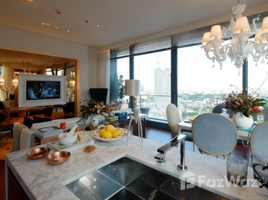 2 Bedroom Apartment for sale at Khun By Yoo, Khlong Tan Nuea