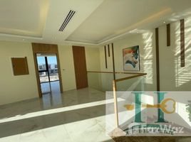 5 chambre Appartement à vendre à Golf Community., Al Hamidiya 1