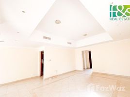 4 спален Квартира на продажу в Al Hamra Village, Al Hamra Village