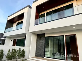 3 Habitación Villa en venta en Makro Hangdong, Mae Hia, Mae Hia