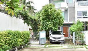 3 Bedrooms Townhouse for sale in Bang Mot, Bangkok Baan Mai Rama 2 - Puttabucha
