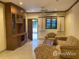 2 Habitación Apartamento en alquiler en Promsak Mansion, Khlong Tan Nuea, Watthana, Bangkok