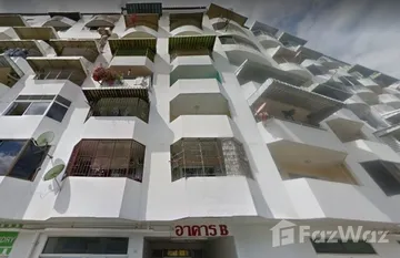 Lanna Condominium in ป่าตัน, Чианг Маи