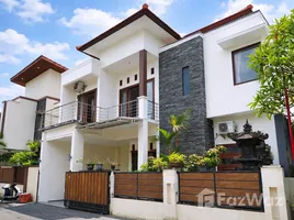 4 Kamar Rumah for sale in Denpasar Selata, Bali, Denpasar Selata