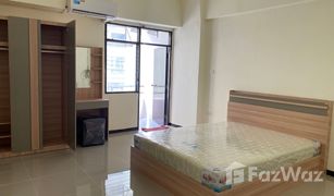 1 Schlafzimmer Wohnung zu verkaufen in Hua Mak, Bangkok Sinsetthee Resident Town 2