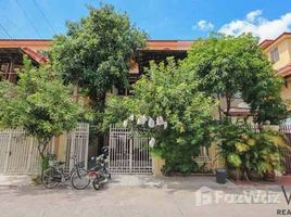 3 Bedrooms Villa for sale in Srah Chak, Phnom Penh Other-KH-23465