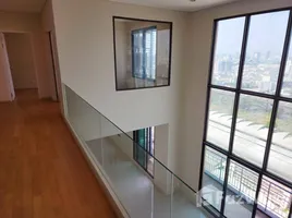 4 Bedroom Penthouse for rent at Villa Asoke, Makkasan