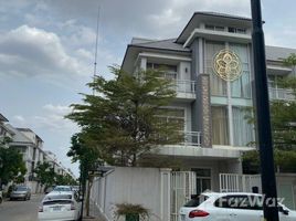 8 chambres Maison a vendre à Tuek Thla, Phnom Penh 2 Twin House for Sales in Tuek Thla