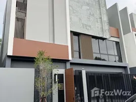 บ้านเดี่ยว 3 ห้องนอน ให้เช่า ในโครงการ บูก้าน กรุงเทพ กรีฑา, หัวหมาก, บางกะปิ