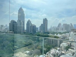 2 Bedroom Condo for sale at Scope Lang Suan, Lumphini