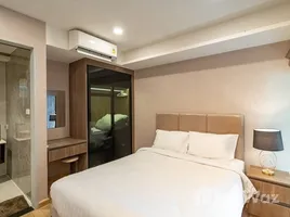 คอนโด 2 ห้องนอน ให้เช่า ในโครงการ ลอยด์ ศูนย์วิจัย - ทองหล่อ, บางกะปิ