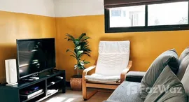 ยูนิตมือสองและให้เช่า